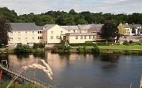 Glen Eden Hotel